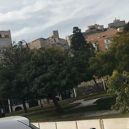 Tiziano, Nel Cuore Della Citta' קליארי